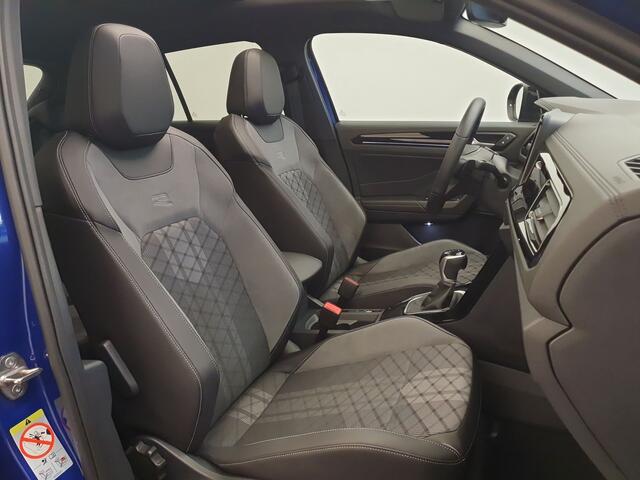 Volkswagen T-Roc 1.5 TSI 150PK DSG R-Line Panoramadak, Keyless, Matrix
