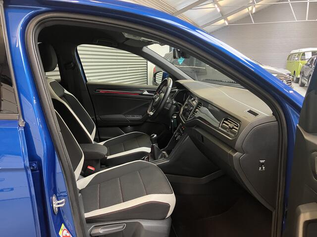 Volkswagen T-Roc 1.0 TSI SPORT/NAVI/DIGI CP/PDC/LED/CARPLAY/ADAPTIVE CR/ENZ