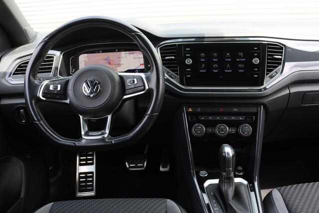 Volkswagen T-Roc 1.5 TSI R-Line DSG (Panodak VirtualCockpit ACC Camera Keyless Trekhaak Full-Led 19InchLMV PrivacyGlass Pdc V+A)