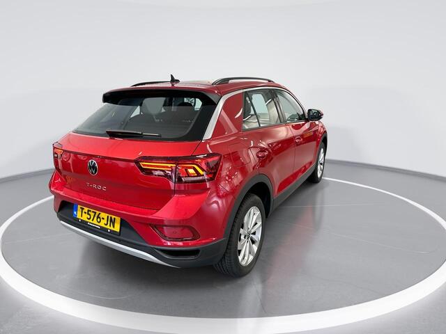 Volkswagen T-Roc 1.5 Tsi 150pk DSG Life · Apple/Android Car Play · Camera · Parkeer Assistent · P-Sensoren · 17'' Inch · Garantie t/m 17-07-2027 of 100.000km