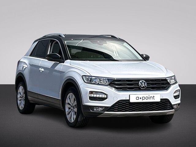 Volkswagen T-Roc 1.0 TSI Style 110 pk | Navigatie | Parkeersensoren | Achteruitrijcamera | Autom. airco | Adaptieve cruise control |