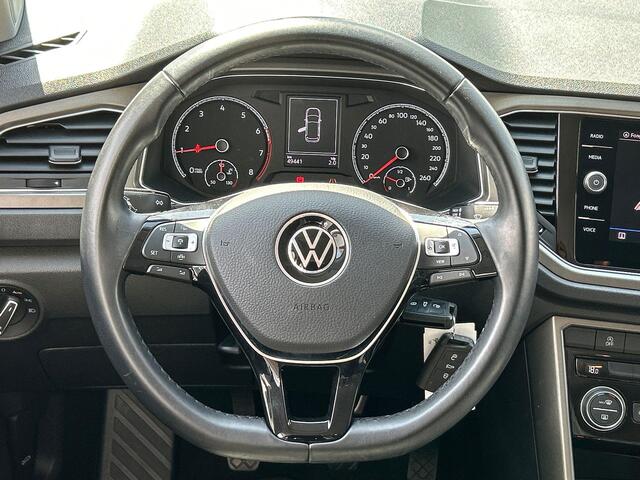 Volkswagen T-Roc 1.0 TSI Style 110 pk | Navigatie | Parkeersensoren | Achteruitrijcamera | Autom. airco | Adaptieve cruise control |