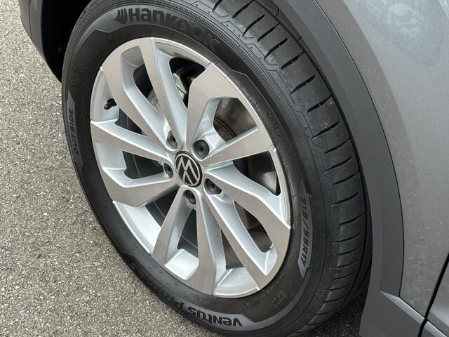 Volkswagen T-Roc 1.5 TSI 150pk DSG Style Carplay | Camera | Keyless | Elek. Achterklep | Rijklaar incl. garantie