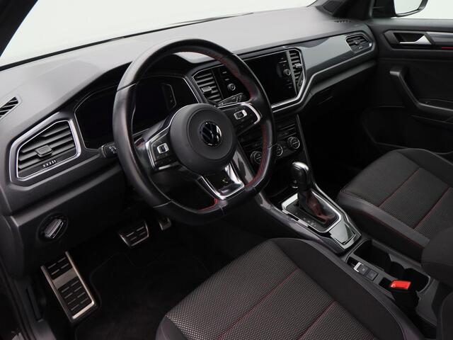 Volkswagen T-Roc 1.5 TSI Sport | Led | Stoelverwarming | Navi | Carplay | Climate | Parkeersensoren