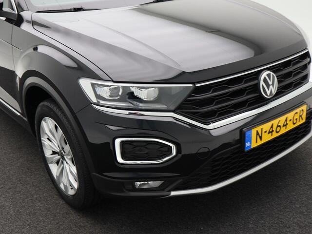 Volkswagen T-Roc 1.5 TSI Sport | Led | Stoelverwarming | Navi | Carplay | Climate | Parkeersensoren