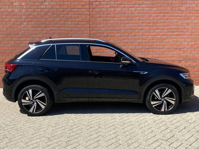Volkswagen T-Roc 1.5 TSI 150pk DSG R-Line | Navigatie | Apple Carplay/Android Auto | Parkeersensoren | Camera | Adaptive Cruise Control | Elektrische achterklep | Stoel- en stuurverwarming | Climate Control | Ledverlichting | Virtual Cockpit