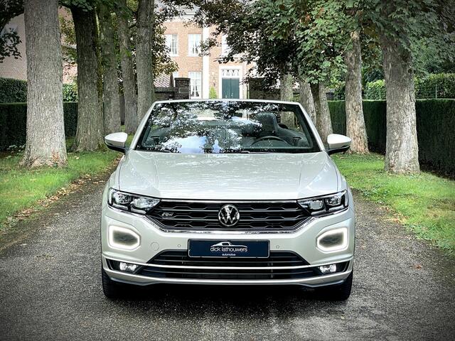 Volkswagen T-Roc Cabrio 1.5 TSI R-Line / DSG / ADAPTIVE CRUISE / STOELVERWARMING / CAMERA