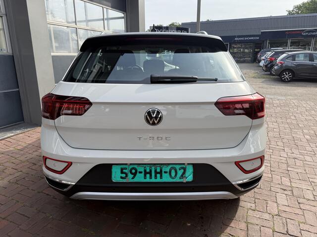 Volkswagen T-Roc 1.5 TSI Life Business Automaat 1e eigen 150pk Ascot grijs (krijt kleur)