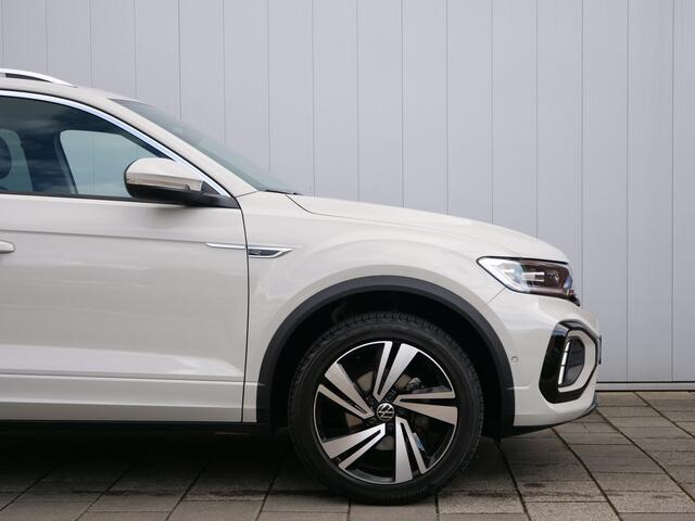 Volkswagen T-Roc 1.5 TSI 150pk R-Line Edition Automaat Apple Carplay / 18 inch / IQ Light / Stoelverwarming