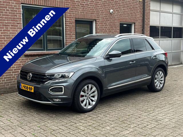 Volkswagen T-Roc 1.5 150pk TSI Sport Business. Adaptief Cruise, Virt Cock, Camera, Led Koplampen