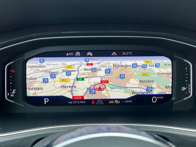 Volkswagen T-Roc 1.5 150pk TSI Sport Business. Adaptief Cruise, Virt Cock, Camera, Led Koplampen