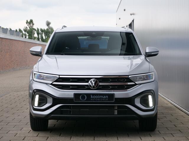 Volkswagen T-Roc 1.5 TSI 150pk R-Line Edition Automaat Apple Carplay / 18 inch / IQ Light / Stoelverwarming