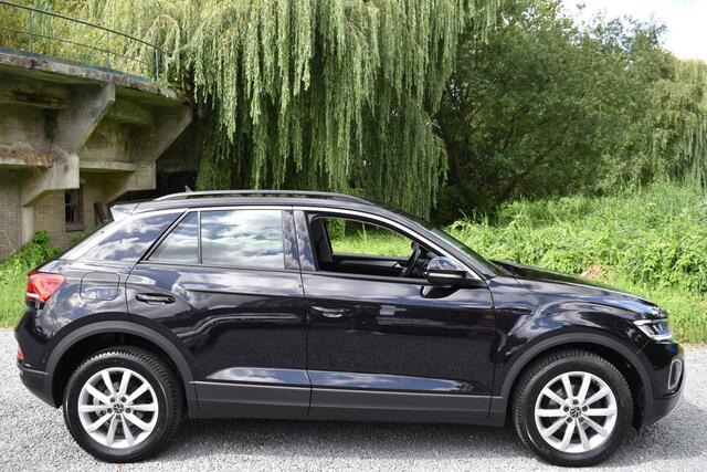 Volkswagen T-Roc 1.5 TSI 150PK DSG LIFE CAMERA/ACC/CARPLAY