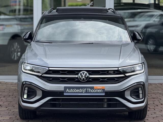 Volkswagen T-Roc 1.5 TSI R-Line | Trekhaak | Pano | Keyless | Camera