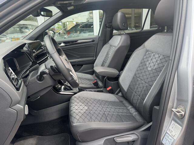Volkswagen T-Roc 1.5 TSI R-Line | Trekhaak | Pano | Keyless | Camera