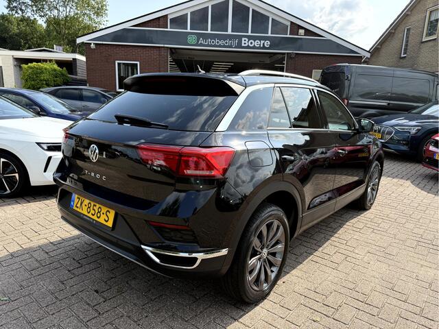 Volkswagen T-Roc 1.5 TSI Style Camera, App Connect, 17''Lmv