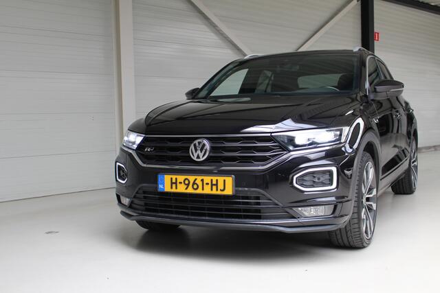 Volkswagen T-Roc 1.5 TSI Sport Business R | Navigatie | Panoramadak | PDC + Camera | LM'19