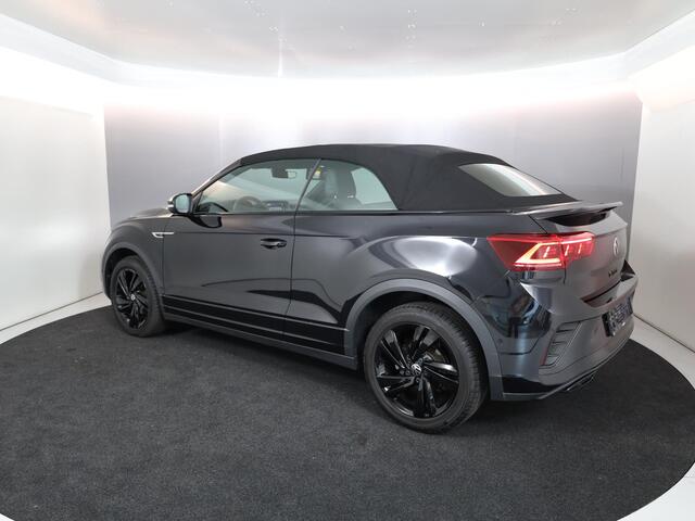 Volkswagen T-Roc 1.5 TSI Cabrio R-Line 150 pk Automaat (DSG) | Navigatie | Parkeersensoren (Park assist) | Achteruitrijcamera | Windscherm | Stoelverwarming | Black Style pakket | R-Line |