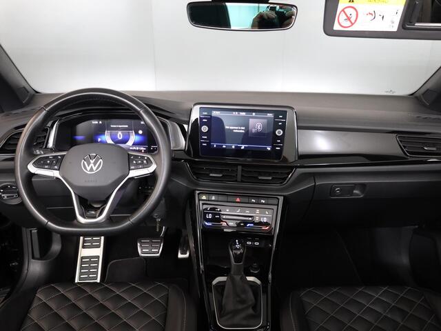 Volkswagen T-Roc 1.5 TSI Cabrio R-Line 150 pk Automaat (DSG) | Navigatie | Parkeersensoren (Park assist) | Achteruitrijcamera | Windscherm | Stoelverwarming | Black Style pakket | R-Line |