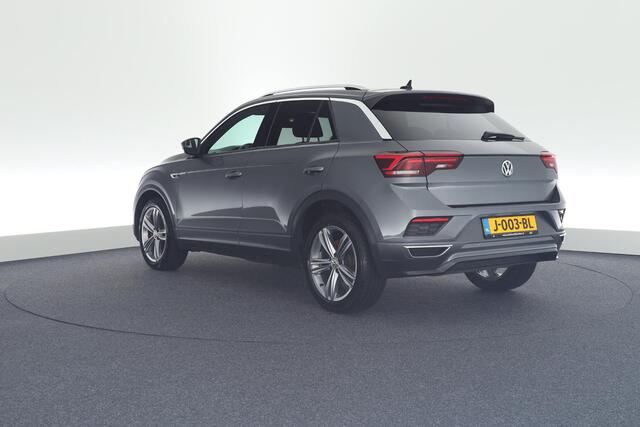 Volkswagen T-Roc 1.5 TSI 150pk DSG R-Line Sport Keyless Led Virtual Cockpit Navigatie