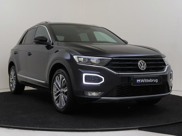 Volkswagen T-Roc 1.5 TSI 150pk Sport | Navigatie | Sportstoelen | Executive Pakket