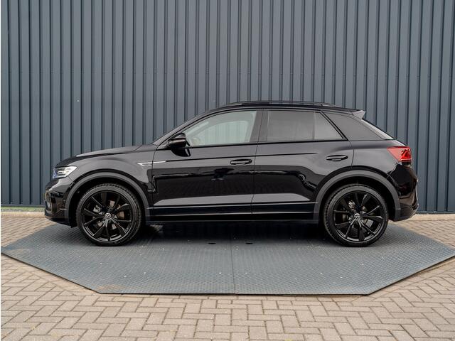 Volkswagen T-Roc 1.5 TSI R-Line Business | Panodak | Trekhaak | Beats | Elk. A-klep | Keyless | IQ Light | 19'' | Side Assist | Prijs Rijklaar!!