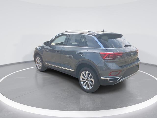 Volkswagen T-Roc 1.5TSI/150PK Style DSG · Navigatie · Trekhaak · Massagefunctie · Garantie tot november 2026