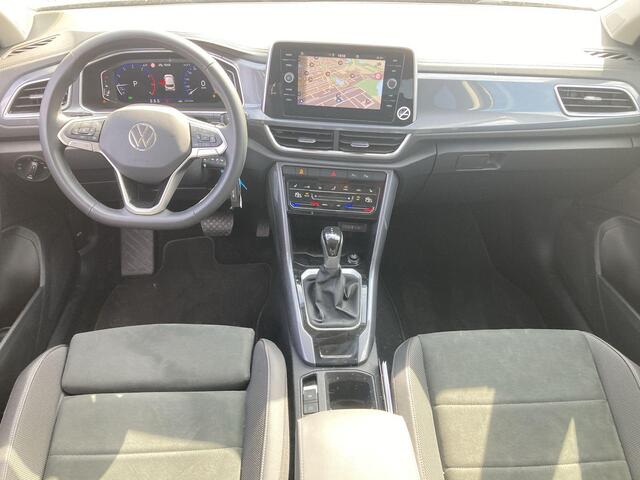 Volkswagen T-Roc 1.5TSI/150PK Style DSG · Navigatie · Trekhaak · Massagefunctie · Garantie tot november 2026