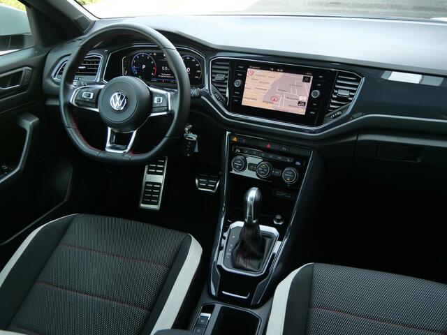 Volkswagen T-Roc 1.5 TSI Sport Business R 150 Pk Automaat Navi / DAB / Camera / Apple Carplay