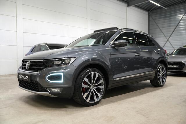 Volkswagen T-Roc 1.5 TSI Sport DSG * Pano - 19" - Camera - ACC - LED - 1e Eig *