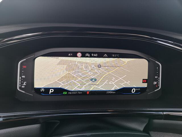 Volkswagen T-Roc Cabrio 1.5 TSI R-Line Black style, carplay, adapt. cruise