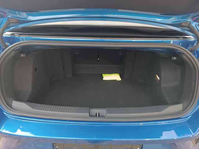 Volkswagen T-Roc Cabrio 1.5 TSI R-Line Black style, carplay, adapt. cruise