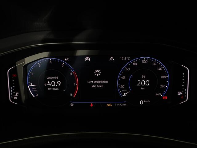 Volkswagen T-Roc 1.5 TSI Sport 150 pk | Navigatie | Parkeersensoren | Adaptieve cruise control | Autom. airco | Executive pakket |