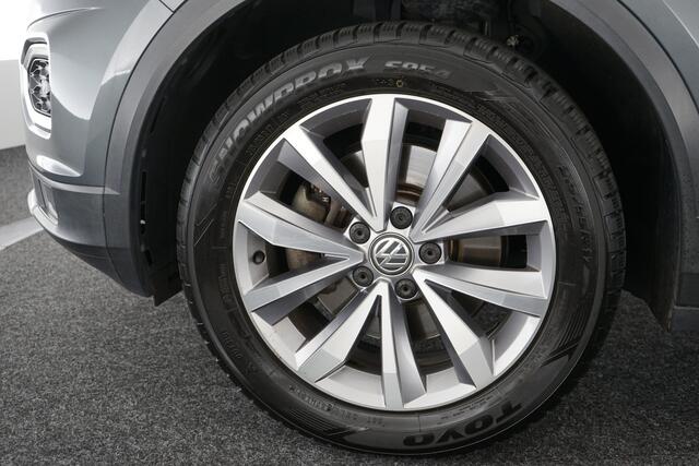 Volkswagen T-Roc 1.0 TSI Style | Trekhaak | Navi | Stoelverwarming