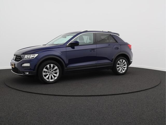 Volkswagen T-Roc 1.0 TSI Style/ achteruitrijcamera/ lage km/ zeer mooi!