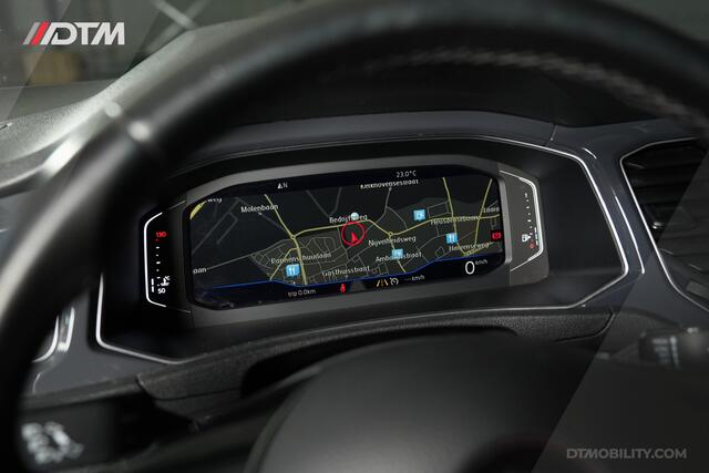 Volkswagen T-Roc 1.5TSi Sport | LESAUTO | Pano | Virtual