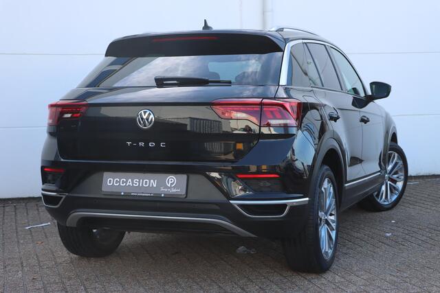 Volkswagen T-Roc 1.5 TSI 150pk DSG Sport Multimedia Executive Sport