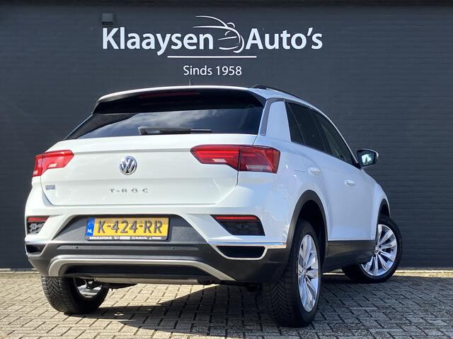 Volkswagen T-Roc 1.5 TSI Sport 150 pk AUT. | apple carplay | adaptieve cruise | parkeersensoren | climate control | BTW auto
