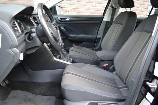 Volkswagen T-Roc 1.0 TSI Style Navi Acc CarPlay Pdc