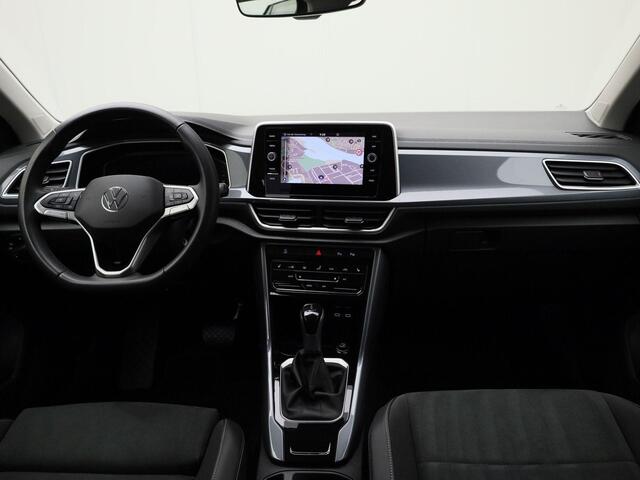 Volkswagen T-Roc 1.5TSI/150PK Style DSG · Navigatie · Apple Car Play · Trekhaak · Garantie tot november 2026