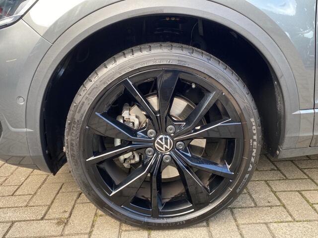 Volkswagen T-Roc 1.5 TSI DSG R-LINE BLACK-OPTIC PANO-DAK/CAMERA/NAVI/CARPLAY/E-KLEP