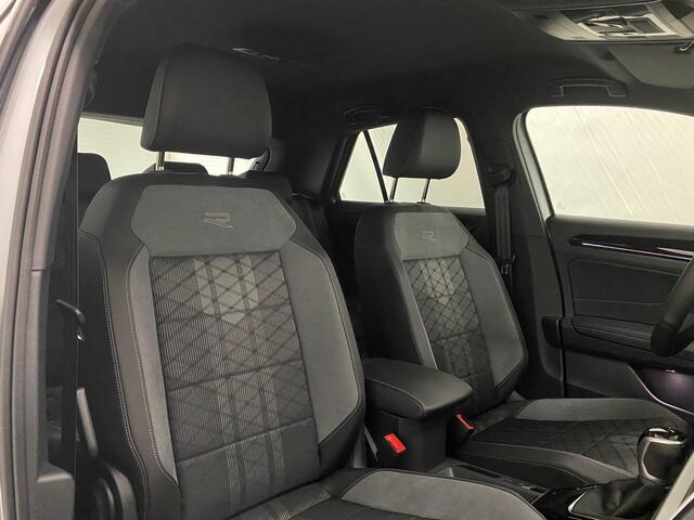 Volkswagen T-Roc 1.5 TSI R-Line editon Led Koplampen Camera ACC *Nieuwe Auto*