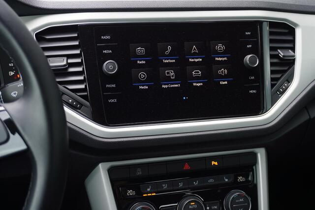 Volkswagen T-Roc Cabrio 1.0 TSI Style | CarPlay | Parkeersensor voor + achter | Stoelverwarming