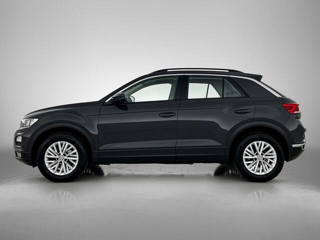 Volkswagen T-Roc 1.0 TSI Style / Navi / Adap-cruise / Trekhaak / Roofrail / Lmv 16" / Multimedia / Apk 02-2026