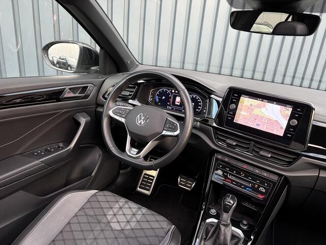 Volkswagen T-Roc 1.5 TSI R-Line Business | Panodak | Beats | Keyless | Trekhaak | IQ Light | Side Assist | Prijs Rijklaar!!