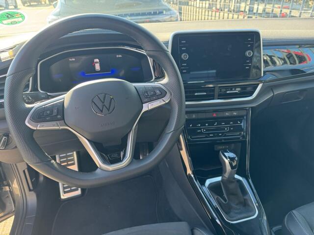Volkswagen T-Roc 1.5 TSI R-Line - Trekhaak - AllSeason banden - Stoelverwarming
