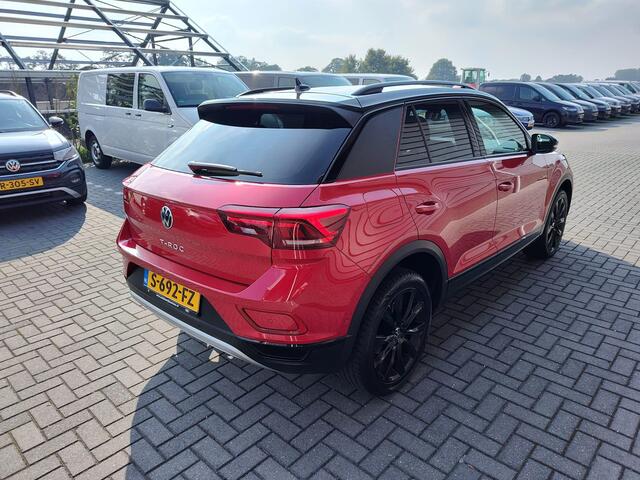 Volkswagen T-Roc 1.5 TSI 150pk DSG Style Navigatie Black Style Adaptive Cruise