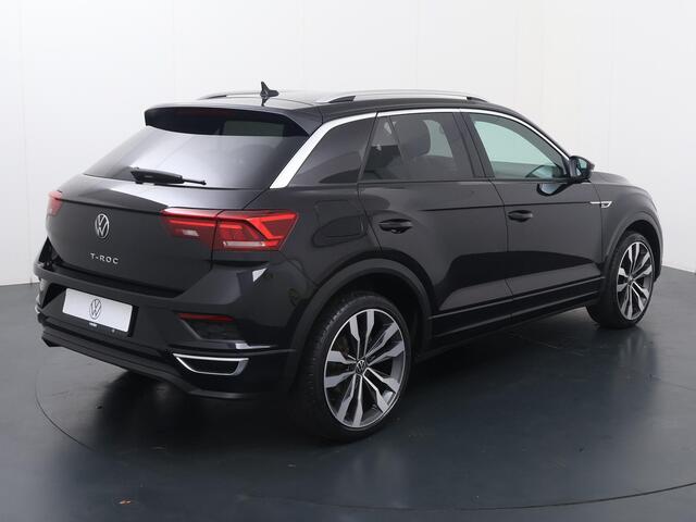 Volkswagen T-Roc 1.5 TSI Sport Business R | 150 PK | Navigatiesysteem | Climate control | Elek. achterklep | R-Line |