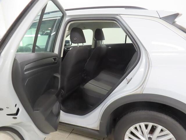 Volkswagen T-Roc 1.5 TSI 150pk DSG Automaat Style Navi Trekhaak Ad Cruise Parkeersensoren 1e Eigenaar Dealeronderhouden