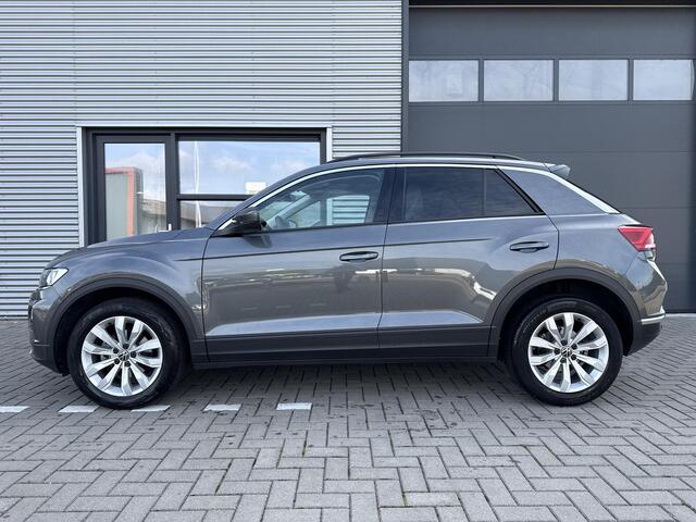 Volkswagen T-Roc 1.0 TSI Style ?Navigatie ?Apple Carplay & Android Auto ?Climate ?Adapt. Cruise ?Parkeersensoren ?Lichtmetaal 17"